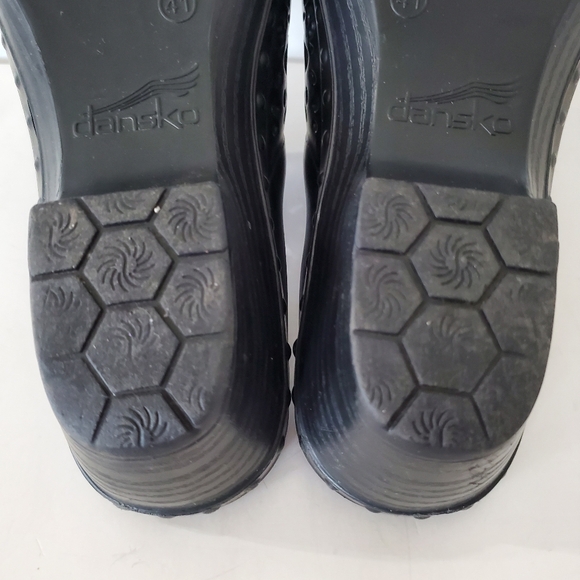DANSKO PIPPA Sz 10 EU 41 Black Laser Cut Rubber Comfort Mule Clog Slip On EUC! - Picture 12 of 15